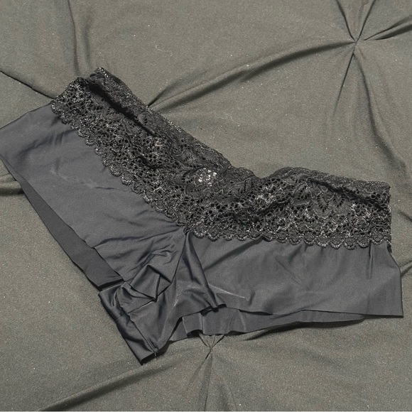 5 Pack Lacey Underwear, MED - Picture 3 of 4